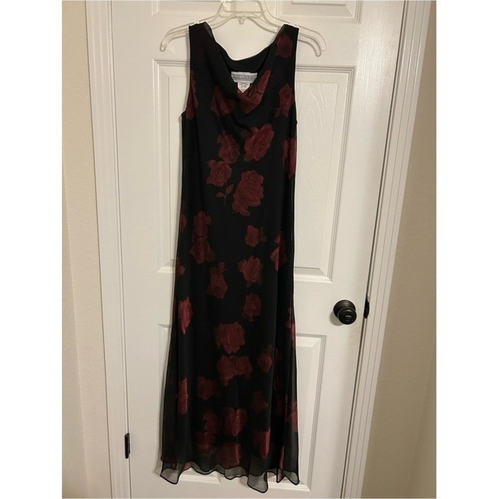 Jessica Howard Vintage Maxi Dress Black Red Rose Floral Cowl Neckโ Sleeveless 8